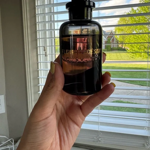 Louis Vuitton Purple Bath & Body Elixir - Picture 2 of 3